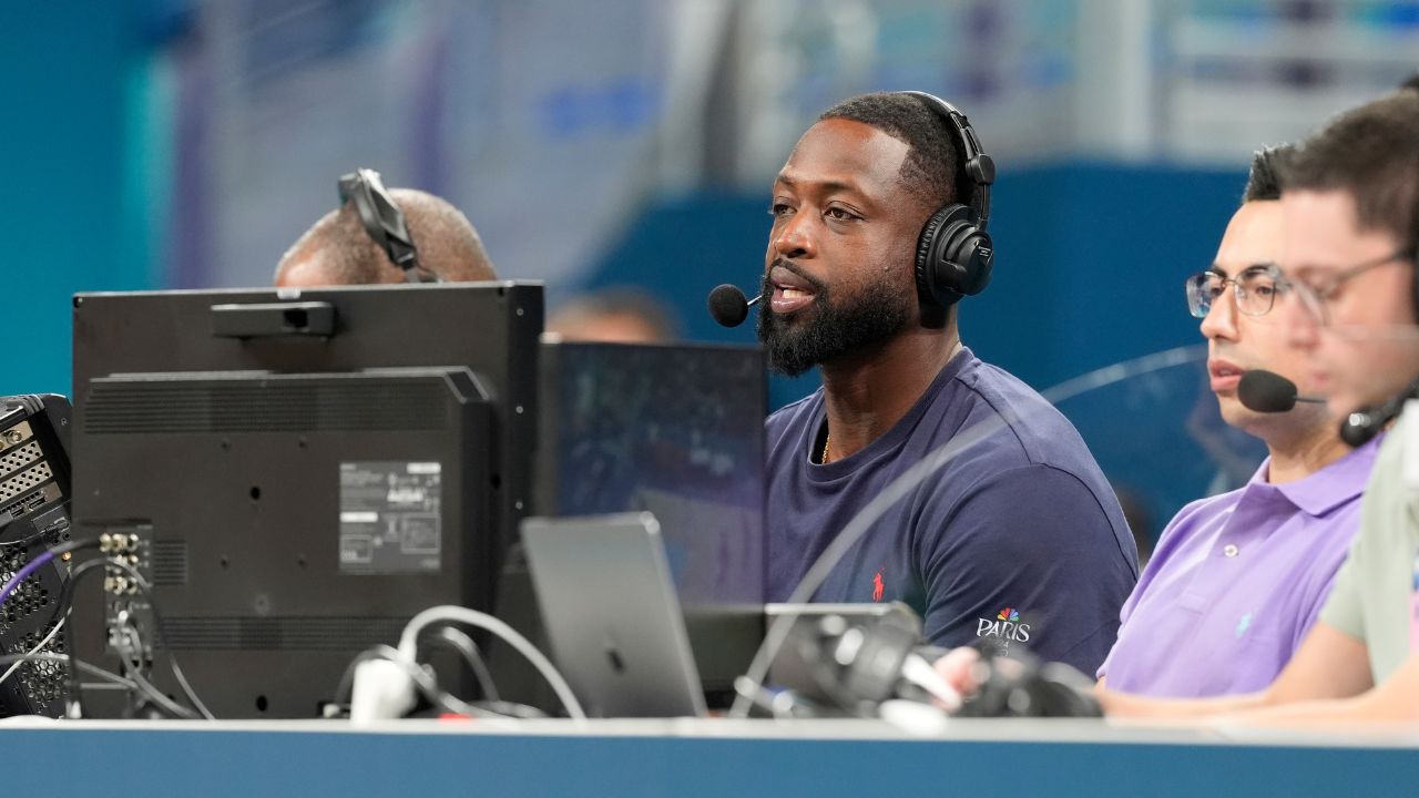 "36 Cups Of Water; 50 High Fives": Dwyane Wade On His Potential Contribution To Team USA In 2024