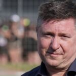 “Hagrid Lookalike”: F1 Commentator David Croft Brutally Roasts Fiancé a Month Before Wedding