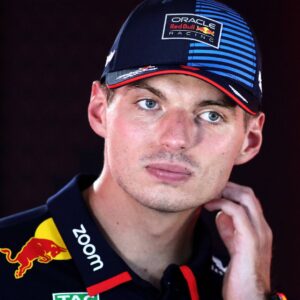 Max Verstappen Gets Hands On With Engineers as Desperation Mounts at Red Bull
