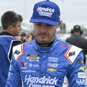 NASCAR Fans Stand Behind Kyle Larson After Mounting Bristol Criticism