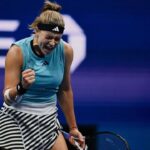 Karolina Muchova pulls off the 'shot of the year' at US Open