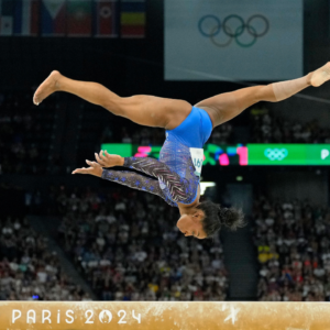 “Wasn’t the Smartest Thing”: Simone Biles and Gold Over America Tour Team Attempt a Jaw-Dropping Diving Stunt