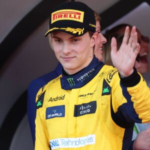 McLaren Urged to Hold “Difficult Conversation” With Oscar Piastri as Dutch GP Decides Pecking Order