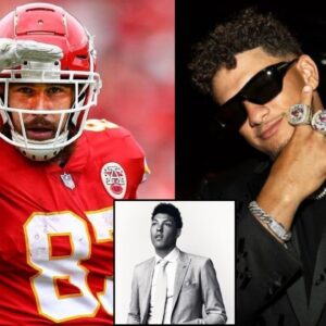 Jackson Mahomes Reacts as Patrick Mahomes & Travis Kelce Arrive in Florida for Jaguars Clash