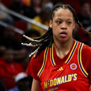 Shaquille O'Neal's daughter Me'Arah