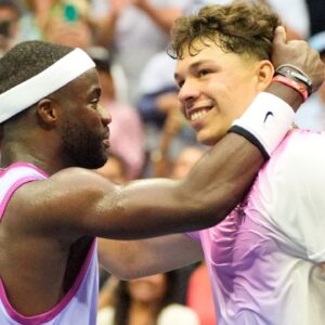 Ben Shelton jokes with Frances Tiafoe