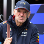 Adrian Newey Found Solution to His 1996 F1 Car Problem in Propeller Plane - "Stupid"