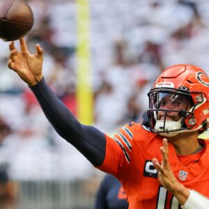 “Most Hyped Draft Pick Ever”: Fans Shade Caleb Williams on X After Costly Interception Against Texans