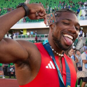 “Beginning of a Legacy’: Noah Lyles Backs His Favorite League of Legends Team After Championship Loss