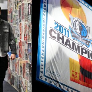 Klay Thompson Studies Mavericks’ 2011 Championship Run, Shows Devotion to Winning 5th Ring