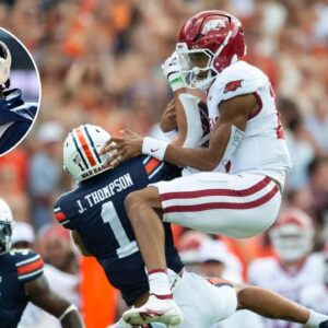 Antonio Brown Schools Razorbacks’ Taylen Green as Jerrin Thompson Gets Kicked in Week IV — “That’s How It’s Done”