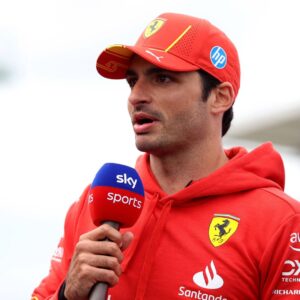 Carlos Sainz Points at One Recurring Obstacle That Makes Race in Baku Very “Unpredictable”