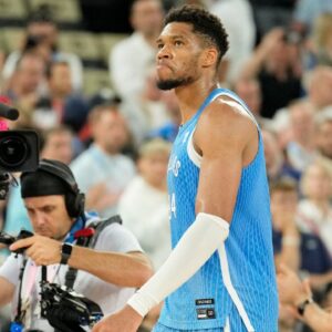 Giannis Antetokounmpo Had a Problem With His 2K25 Ratings Despite Being Rated 97, Says Ronnie 2K