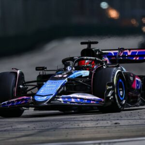 Unlike Experts, Alpine Engineer Refuses to Blame the Renault Engine for the Team's Poor Performance
