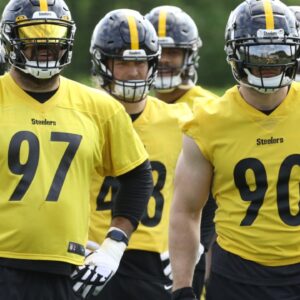 May 24, 2022; Pittsburgh, PA, USA; Pittsburgh Steelers defensive end Cameron Heyward (97) and linebacker TJ Watt (90) participate in organized team activities at UPMC Rooney Sports Complex.