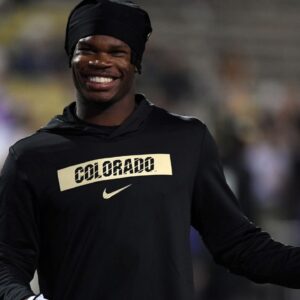 Travis Hunter Shoulder Injury: Should He Give Up His Two-Way Game Amid Workload Concerns?