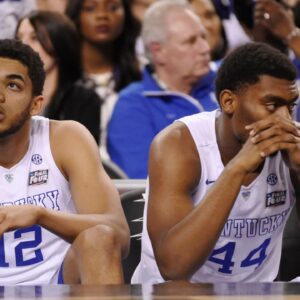 Karl-Anthony Towns and Dakari Johnson in 2015