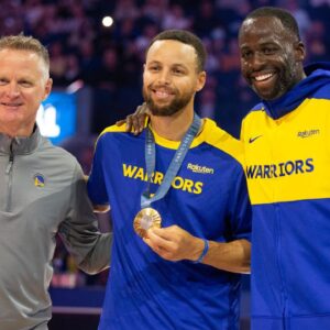 Stephen Curry Injury Update: Warriors Star Avoid Potentially Scary Injury in Preseason Contest vs Kings