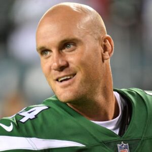 Vikings Cheerleaders Intentionally Interrupt Jets Kicker Greg Zuerlein’s Pregame Routine, and Fans Absolutely Loved What Happened Next