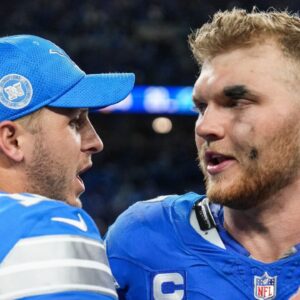 “He’s Got a Lot of Game Balls”: Aidan Hutchinson on Why Jared Goff Wasn’t Given One Despite a Perfect Passing Percentage