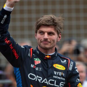 Max Verstappen Oracle Red Bull Racing, Netherlands, 01 celebrates victory at the finish line in Parc Ferme and waves to the fans, USA, Formula 1 World Championship, Pirelli Grand Prix of the United States of America