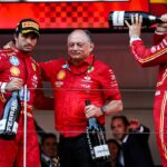 Frederic Vasseur Team Principal & General Manager of the Scuderia Ferrari, Charles Leclerc (mco), Scuderia Ferrari SF-24, Carlos Sainz (spa), Scuderia Ferrari SF-24