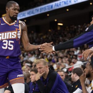 Kevin Durant Reveals He Fights His 'Inner Demons' When Deciding To Pass And Not Shooting A Hezi Pull-Up