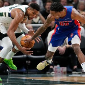 Is Giannis Antetokounmpo Playing Tonight vs Hornets? Bucks Injury Report Ahead of Nov 16 Contest