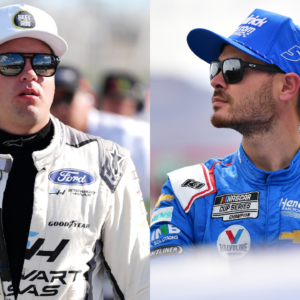 Noah Gragson (L) and Kyle Larson (R)