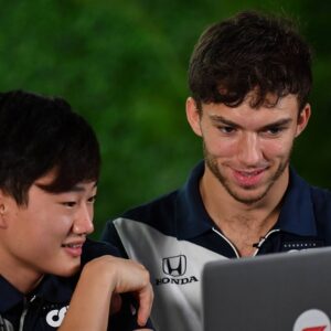 Formel 1 Großer Preis von Saudi-Arabien 02.12.2021, Jeddah Corniche Circuit, Dschidda, Formel 1 Großer Preis von Saudi-Arabien ,im Bild Yuki Tsunoda (JPN), Scuderia AlphaTauri Honda, Pierre Gasly (FRA),