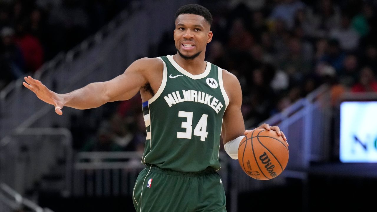 Milwaukee Bucks forward Giannis Antetokounmpo (34) brings the ball up the court against the Cleveland Cavaliers in the second half at Fiserv Forum.
