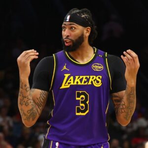Lakers forward Anthony Davis