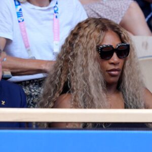 Serena Williams (R) watched the Olympics 2024 men's final