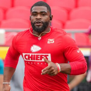 Kansas City Chiefs running back Clyde Edwards-Helaire (25) warms up against the Chicago Bears prior to a game at GEHA Field at Arrowhead Stadium.
