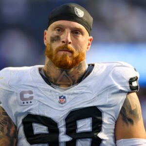 Las Vegas Raiders defensive end Maxx Crosby (98) walks off the field after the NFL, American Football Herren, USA regular season game between the Las Vegas Raiders and the Los Angeles Chargers on October 1, 2023, at SoFi Stadium in Inglewood, CA.