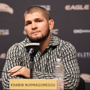 January 27, 2022, MIAMI, FL, Miami, Florida, United States: MIAMI, FL- JANUARY 27: Khabib Nurmagomedov speaks with the press during the Eagle FC 44 - Spong vs Kharitonov event at FLX Cast Arena on January 27, 2022 in MIAMI, FL, United States. MIAMI, FL United States - ZUMAp175 20220127_zsa_p175_041 Copyright: xLouisxGrassex