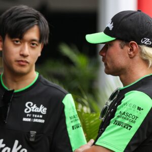 24 Zhou Guanyu CHN) & 77 Valtteri Bottas FIN) Stake F1 Team