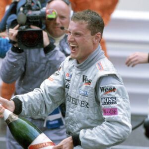 Siegerehrung GP Monaco 2000: Sieger David Coulthard (Schottland McLaren Mercedes) verspritzt Champagner Motorsport Grand Prix Herren Großer Preis von Monte Carlo 2000