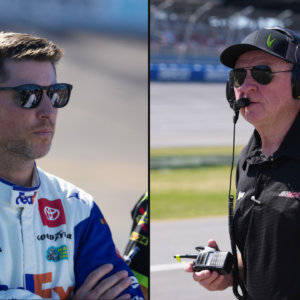 Denny Hamlin (L) and Larry McReynolds (R).