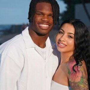 Travis Hunter, Leanna Lenee