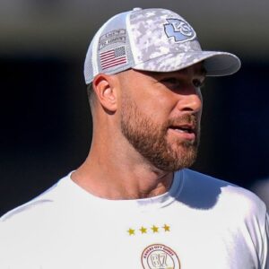 Kansas City Chiefs tight end Travis Kelce (87) during pregame warmups against the Carolina Panthers at Bank of America Stadium.