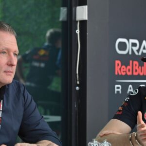 1 Max Verstappen (NLD, Oracle Red Bull Racing) and his father Jos Verstappen, F1 Grand Prix of Saudi Arabia at Jeddah Corniche Circuit