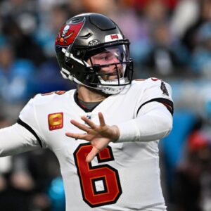 Tampa Bay Buccaneers quarterback Baker Mayfield (6) looks to pass in the second quarter at Bank of America Stadium.