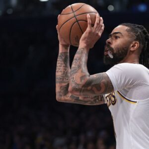 Los Angeles Lakers guard D'Angelo Russell (1) shoots during the second half against the Brooklyn Nets at Barclays Center.