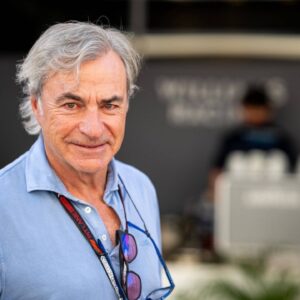 CARLOS SAINZ SR in front of the Williams Racing garage on Tuesday at the 2024 Formula 1 Abu Dhabi Post Season Testing at the Yas Marina Circuit