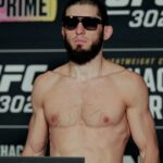 May 31, 2024, Newark, Newark, Nj, United States: Islam Makhachev poses on the scale during the UFC 302: Weigh-in (official weigh ins) at Prudential Center on May 31, 2024 in Newark , United States. ( PxImages) Newark United States - ZUMAp175 20240531_zsa_p175_009 Copyright: xMattxDaviesx