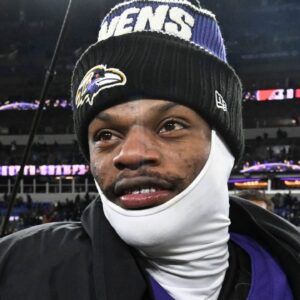 Baltimore Ravens quarterback Lamar Jackson (8) on the field after the game against the Cleveland Browns at M&T Bank Stadium.