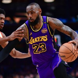 NBA: LeBron James Atlanta Hawks at Los Angeles Lakers