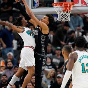 Trae Young Hilariously Reacts to Ja Morant’s Monster Dunk on Victor Wembanyama