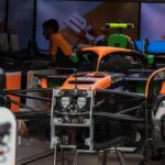 Marina Bay Street Circuit, Singapore, Singapore. 19.September.2024; Mclaren F1 car and engineer in the garage during Formula One Singapore Grand Prix